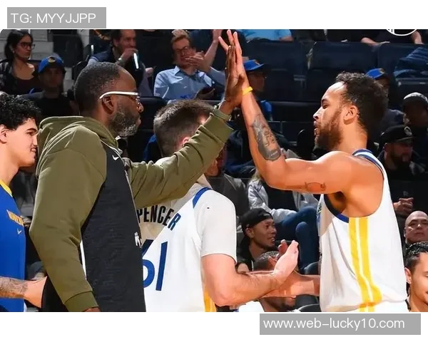 勇士与火箭激战全场回放精彩瞬间尽在41赛事回顾